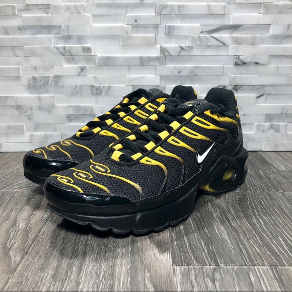 tn black and yellow